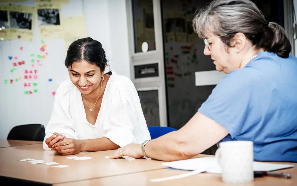 School of TEFL trainees in the classroom, Toulouse